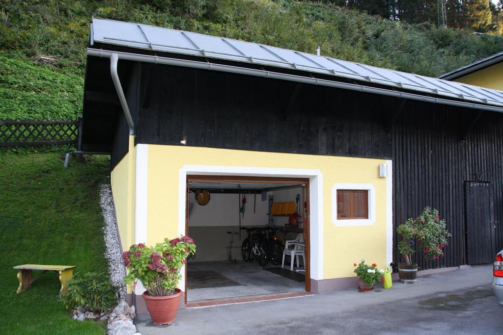 Ferienhaus Christine Taxenbach Eksteriør billede