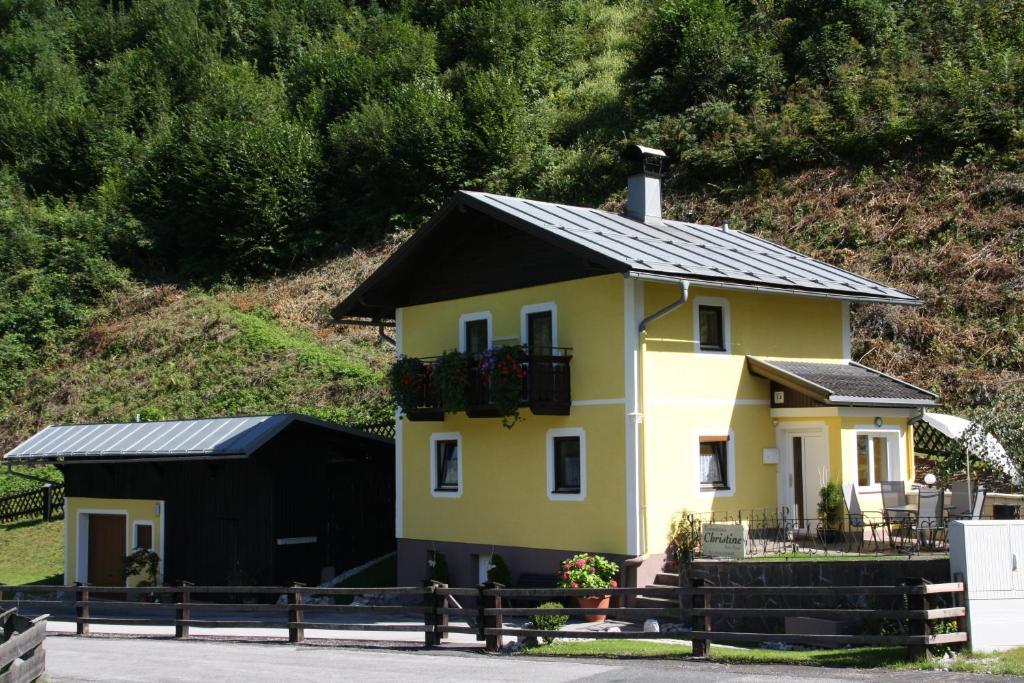 Ferienhaus Christine Taxenbach Eksteriør billede